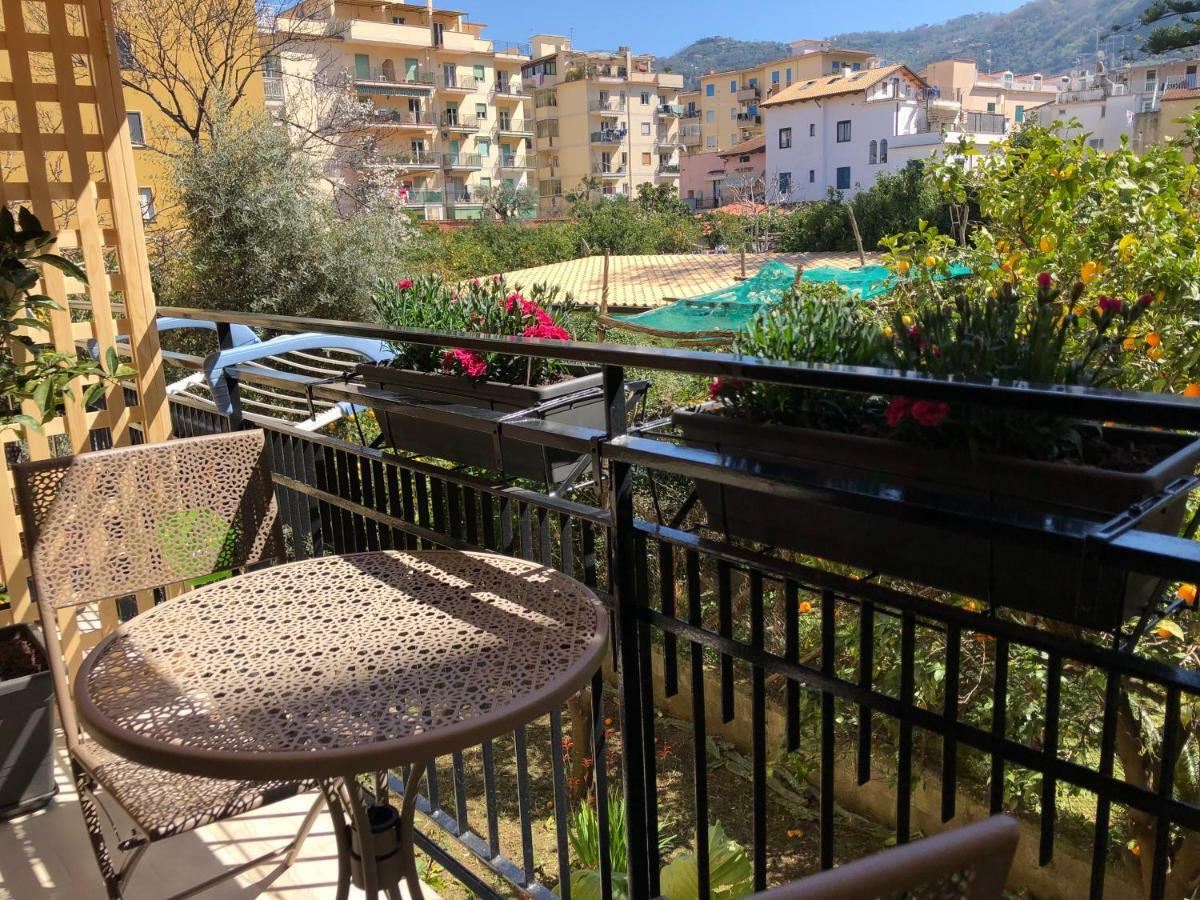 Appartamento Le Zagare Sorrento Eksteriør bilde